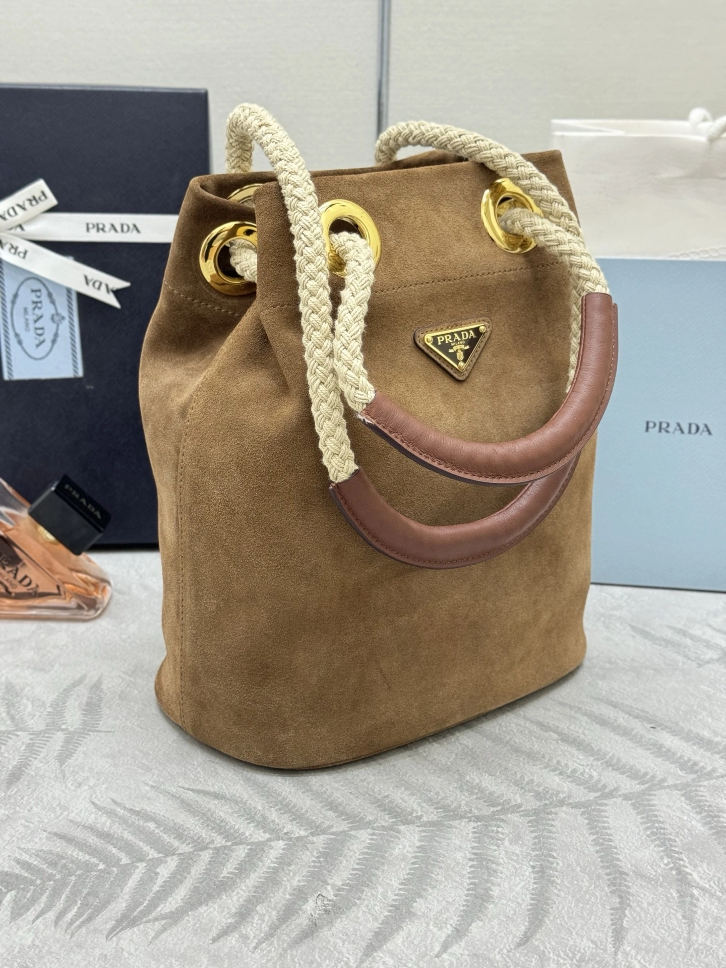MOMO-- Pr141 1BE082_2HAE_F0401 high quality version Re-Nylon Calfskin item:E-B000K0619