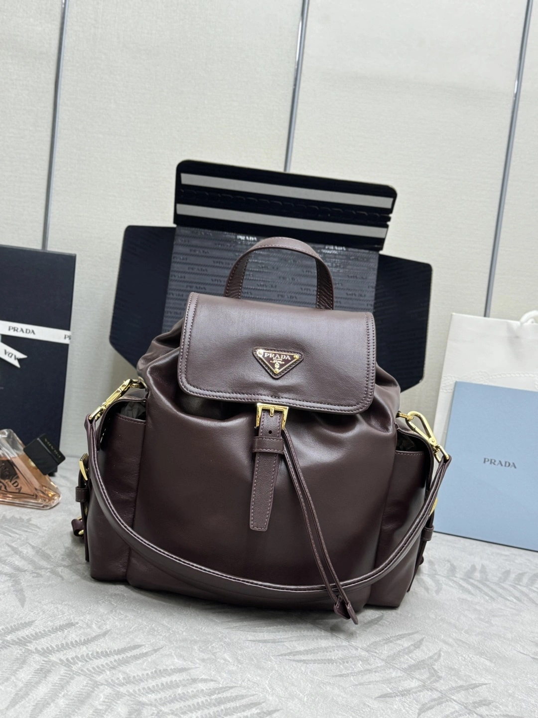 MOMO-- Pr141 1BZ080_2DX8_F0038 high quality version Explore sheepskin item:E-B000K0735