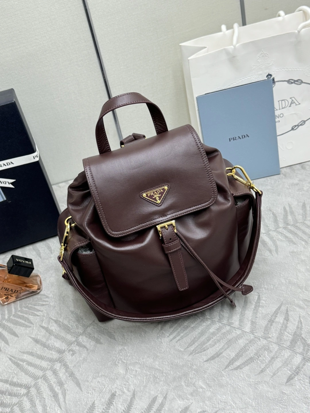 MOMO-- Pr141 1BZ080_2DX8_F0038 high quality version Explore sheepskin item:E-B000K0735