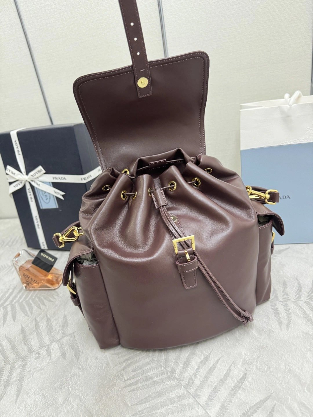 MOMO-- Pr141 1BZ080_2DX8_F0038 high quality version Explore sheepskin item:E-B000K0735