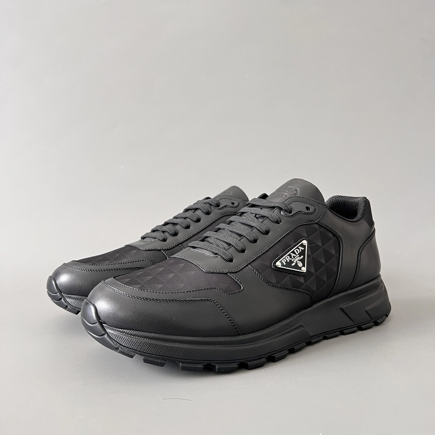 OOBB-- Pr141 2EE390_3LNW_F0002_F_G000 1E620N_3LNW_F0002_F_045 cowhide item:F-X300B0233B
