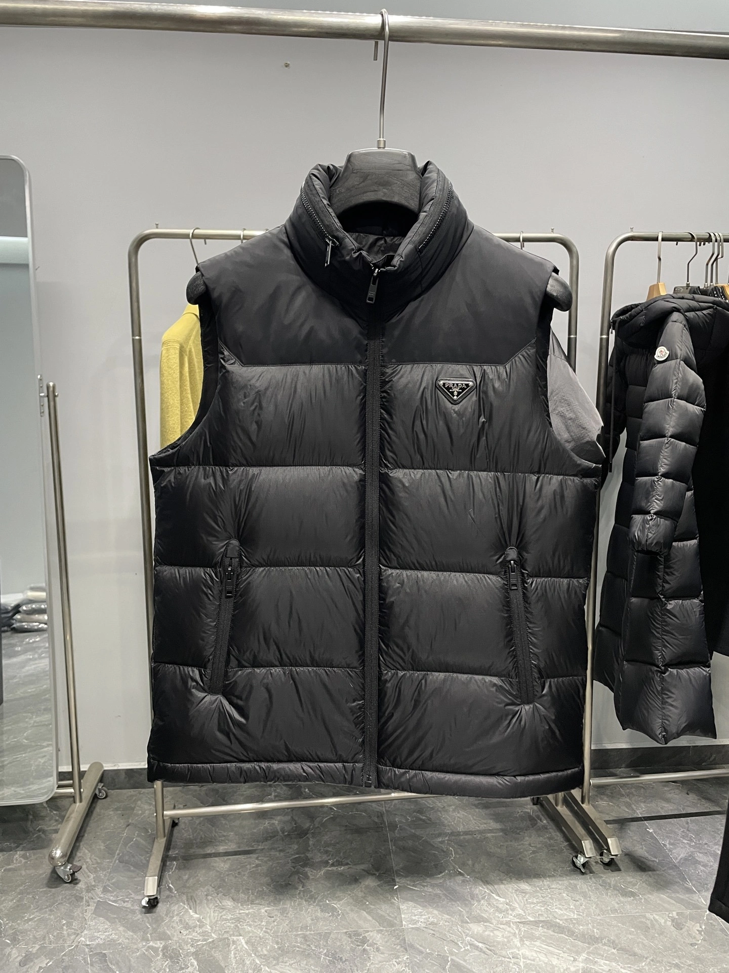 Bald Eagle-- Pr141 high quality version Down jacket nylon 90%白鸭绒white duck down item:E-F360K1821