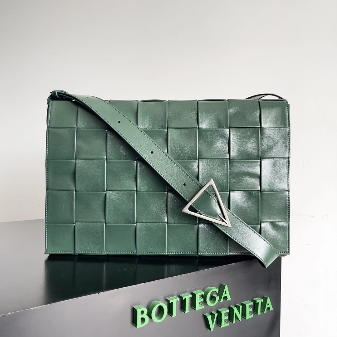 MOMO-- V595t1 691407VCQ713061 high quality version cowhide waxed skin item:E-B000A0849