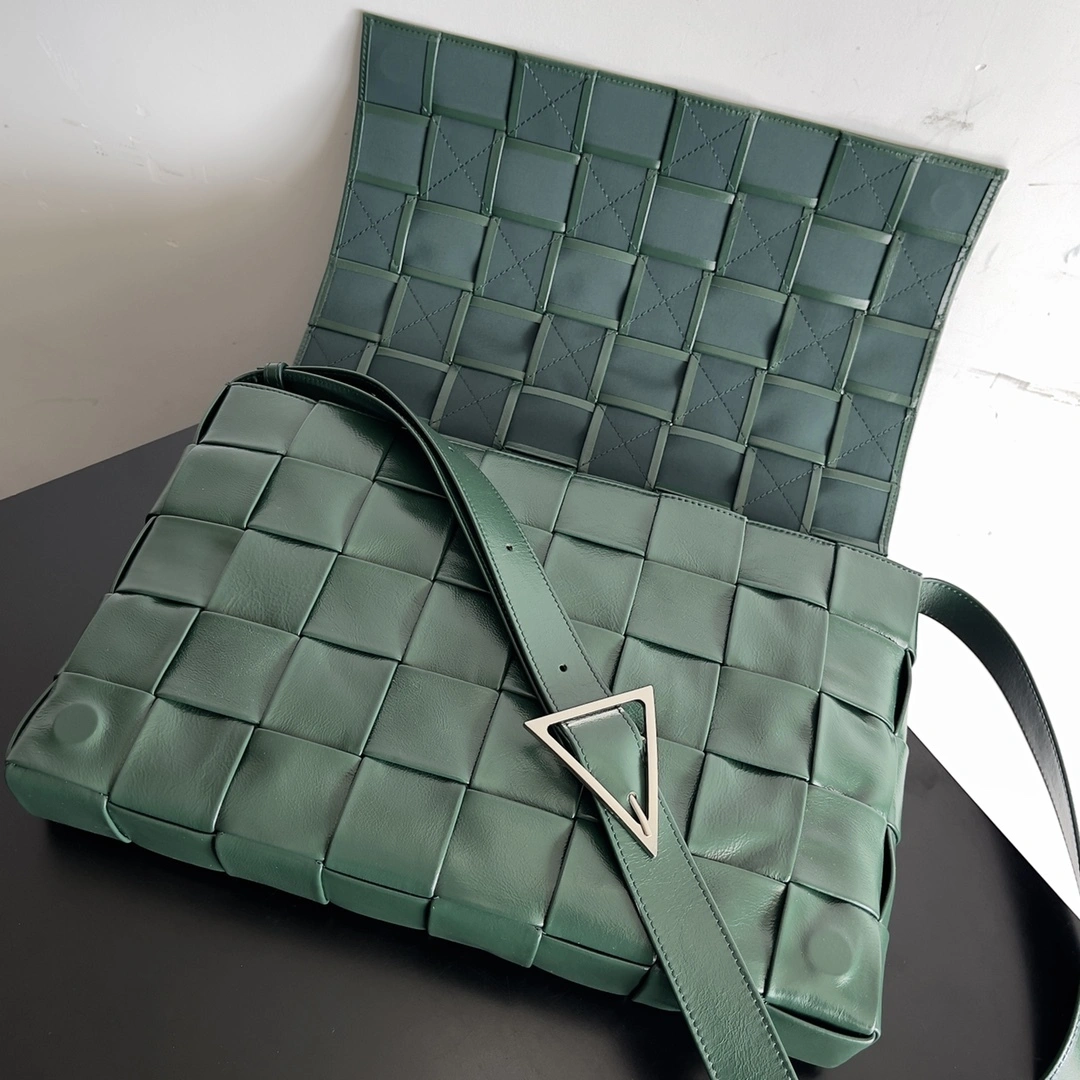 MOMO-- V595t1 691407VCQ713061 high quality version cowhide waxed skin item:E-B000A0849