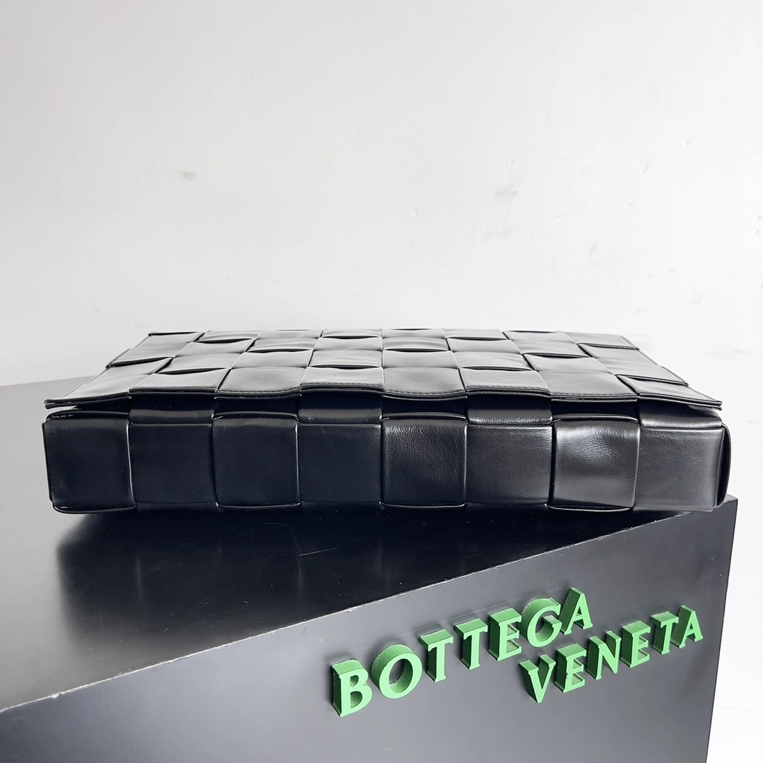 MOMO-- V595t1 691407VCQ718803 high quality version waxed skin cowhide item:D-B063I1229