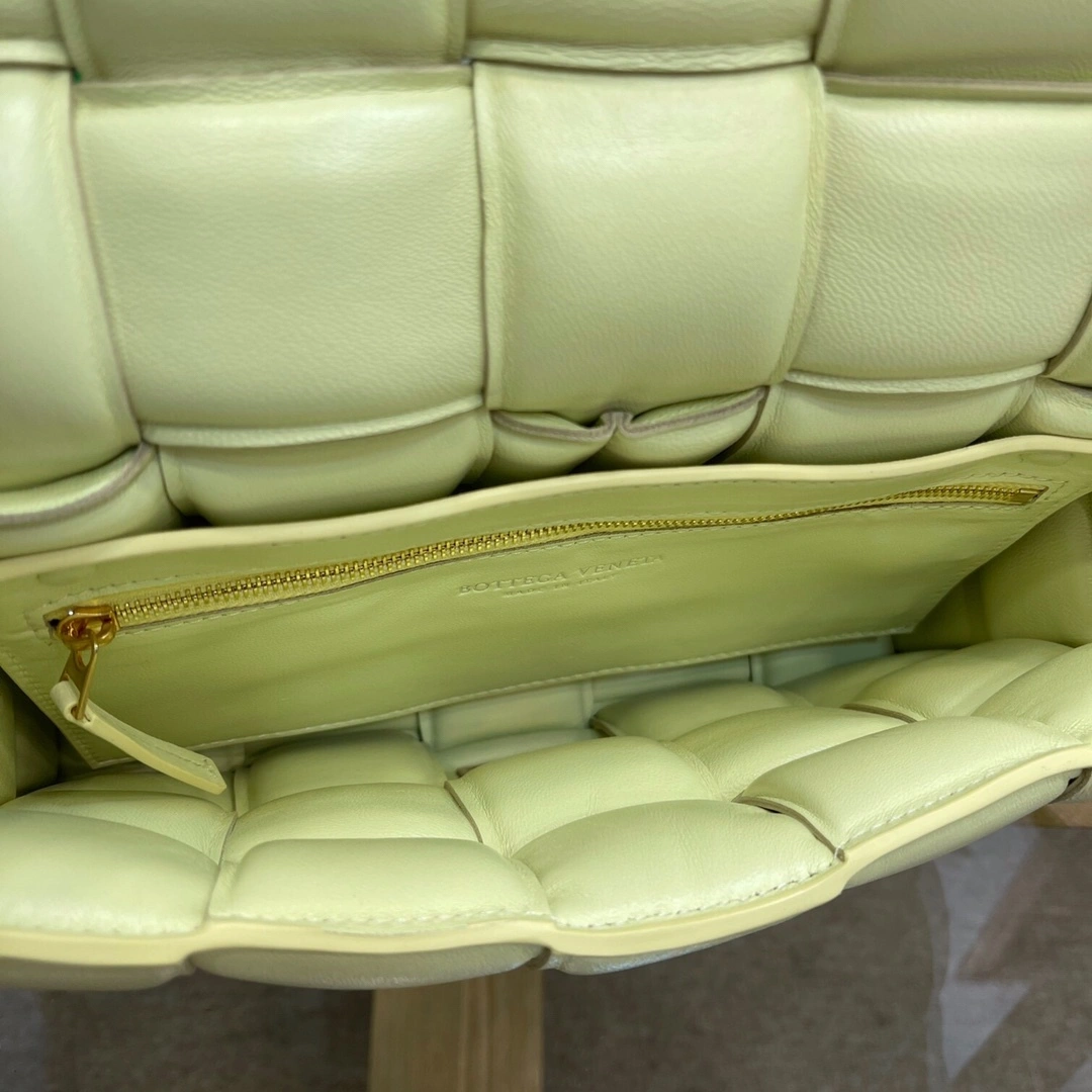 MOMO--V595t1 717506VCQR17406 high quality version sheepskin Cassette item:D-B134I1307