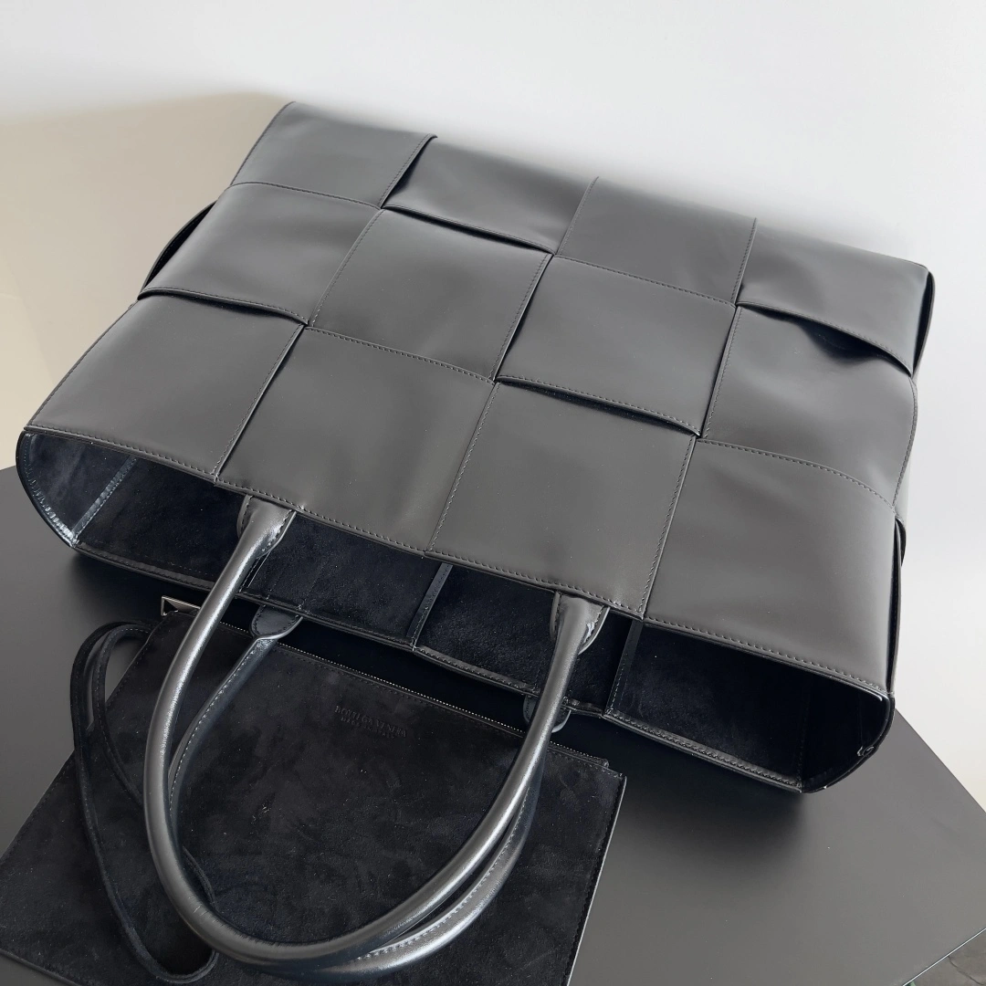 MOMO-- V595t1 736182VB1K08480 high quality version waxed skin cowhide item:E-B100B2706