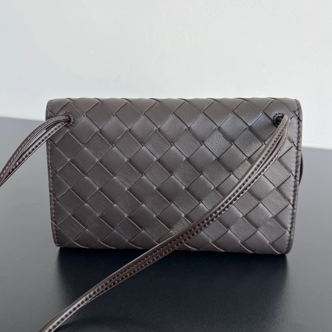 MOMO-- V595t1 high quality version 836940VCPP22190 Andiamo sheepskin item:E-B063I1708H