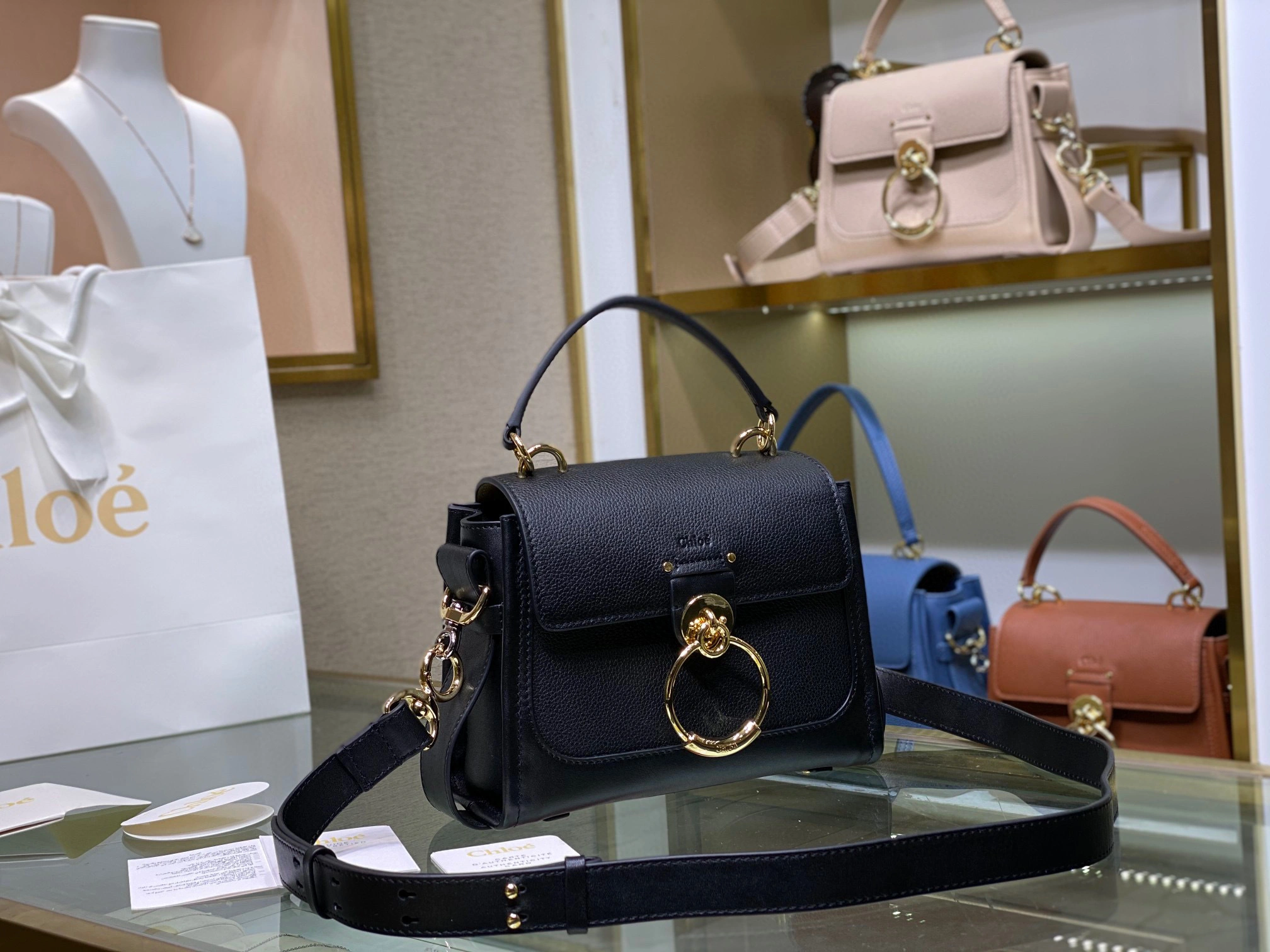 MOMO- high quality version CHC22-SS142G33-TESS001 Tess Day calfskin item：B-B063J2323C