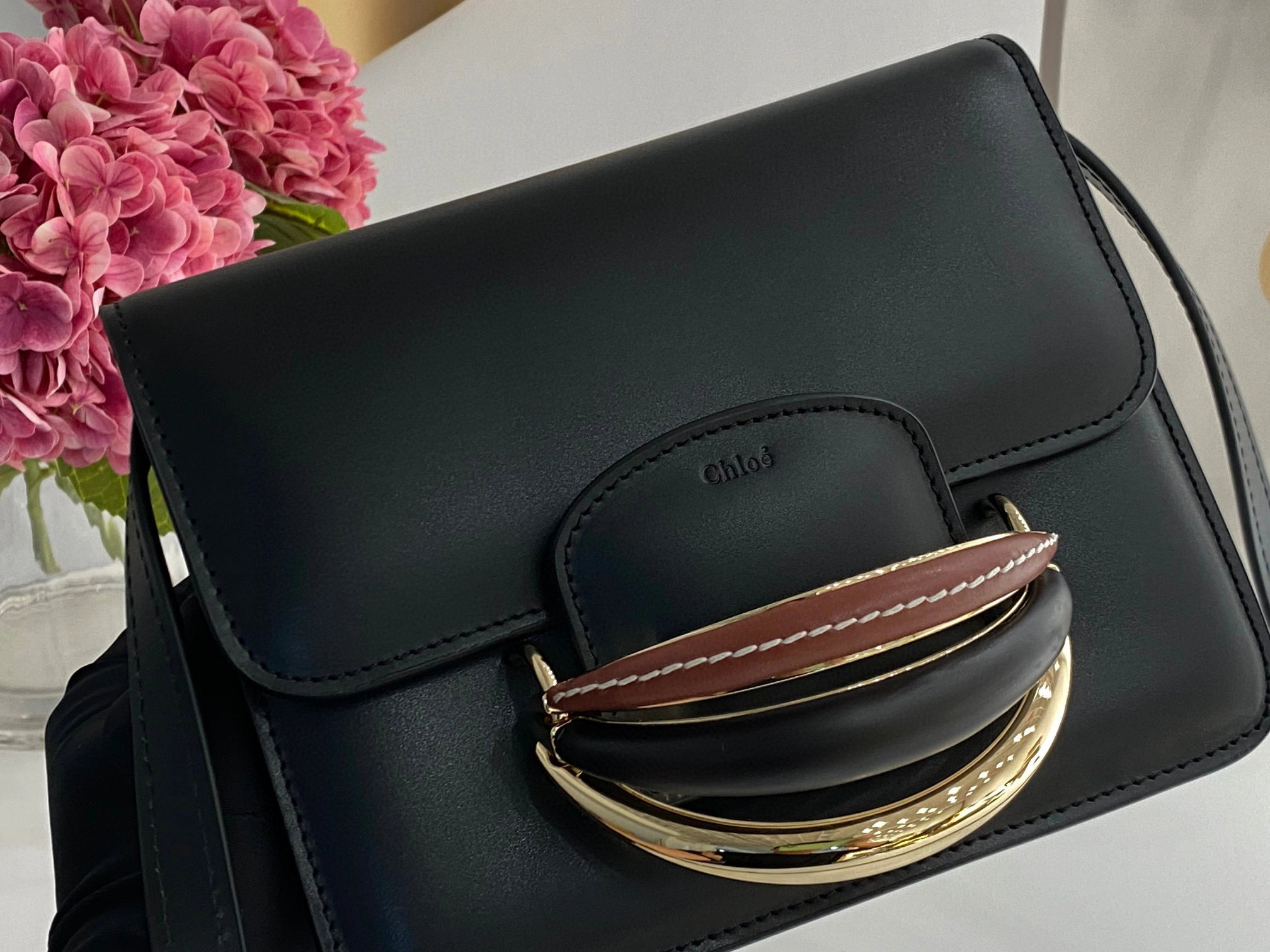 MOMO- high quality version CHC22-SS500G14-001 2022S Kattie calfskin item：B-B063J2310C