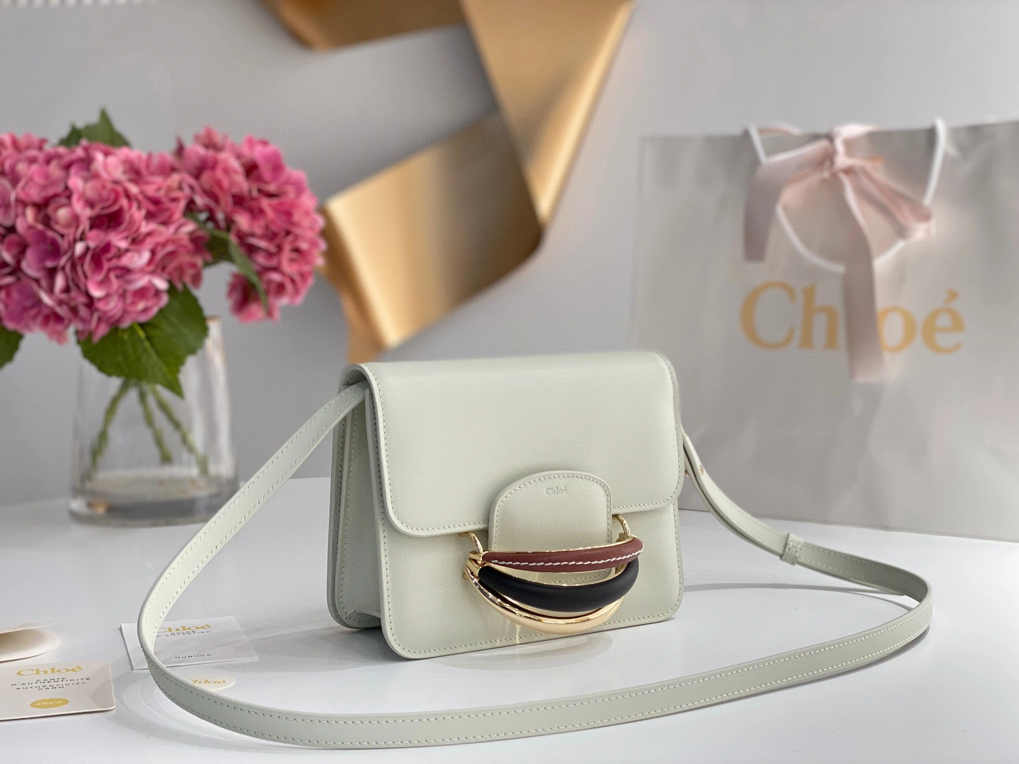 MOMO- high quality version CHC22-SS500G14-101 2022S Kattie calfskin item：B-B063J2309C