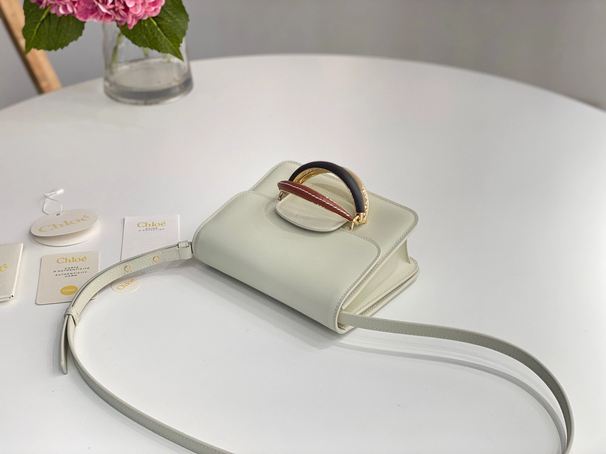 MOMO- high quality version CHC22-SS500G14-101 2022S Kattie calfskin item：B-B063J2309C
