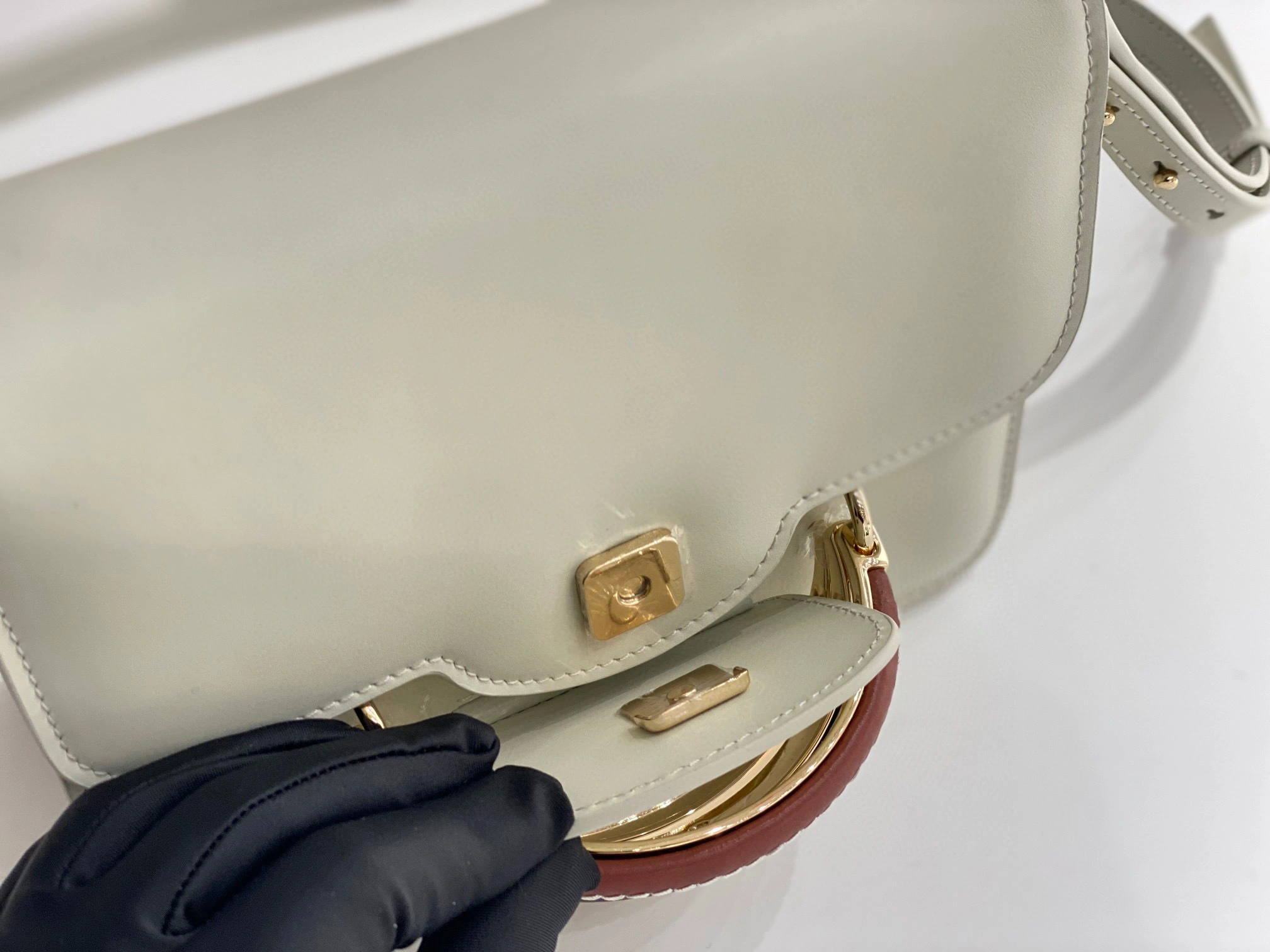 MOMO- high quality version CHC22-SS500G14-101 2022S Kattie calfskin item：B-B063J2309C