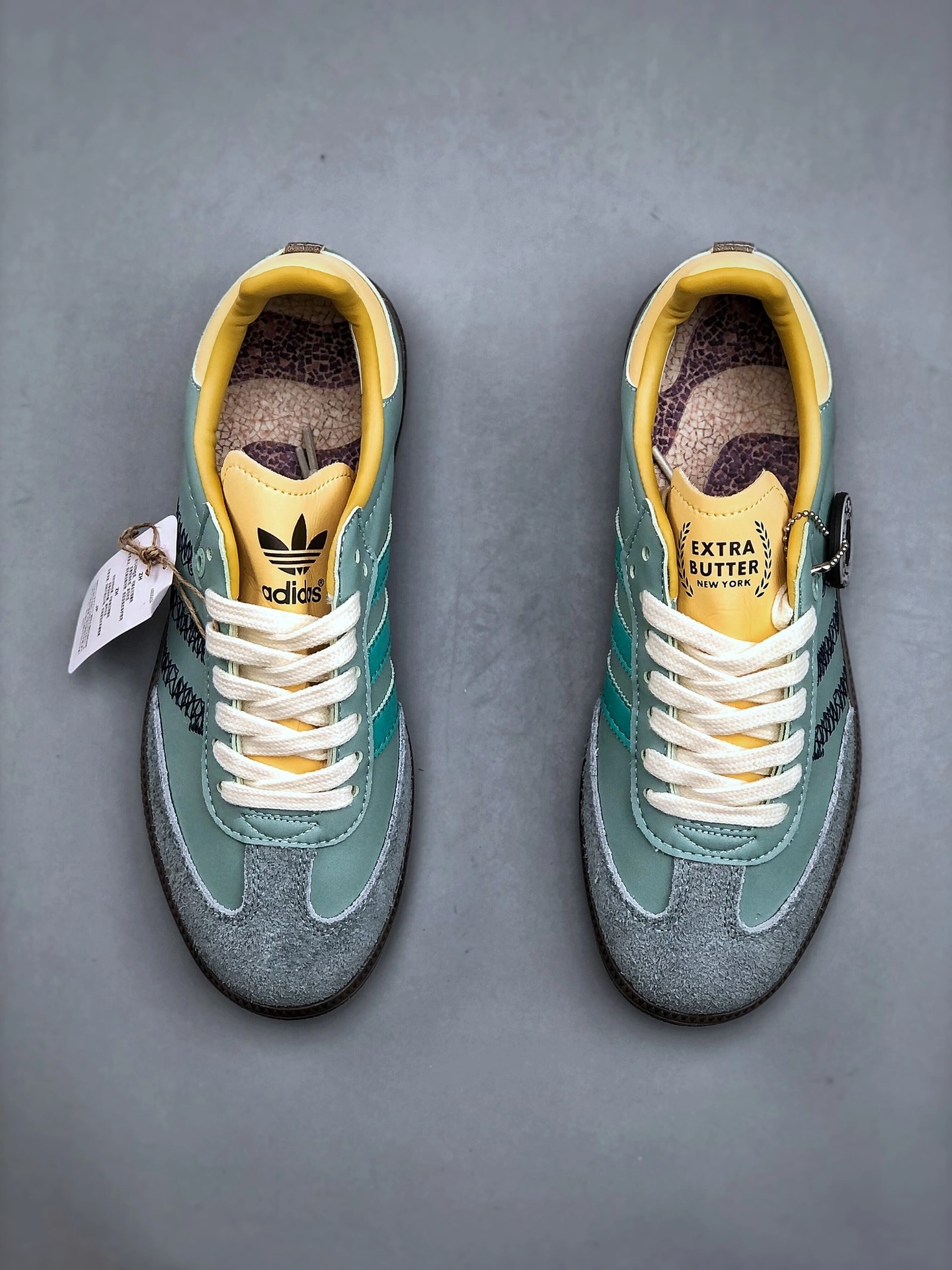 Flying pig--14i41s IE0174 Extra Butter x Originals Samba OG"Consortium Cup" item: E-X000L2502B