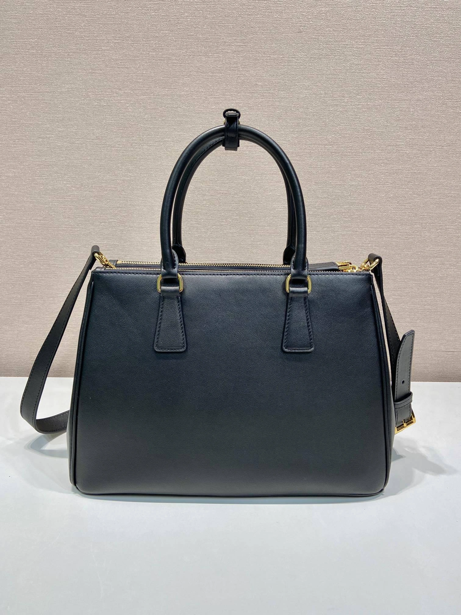 MOMO-- Pr141 1BA274_2CYS_F0002_V_YO0 high quality version Calfskin sheepskin item:D-B000K1932