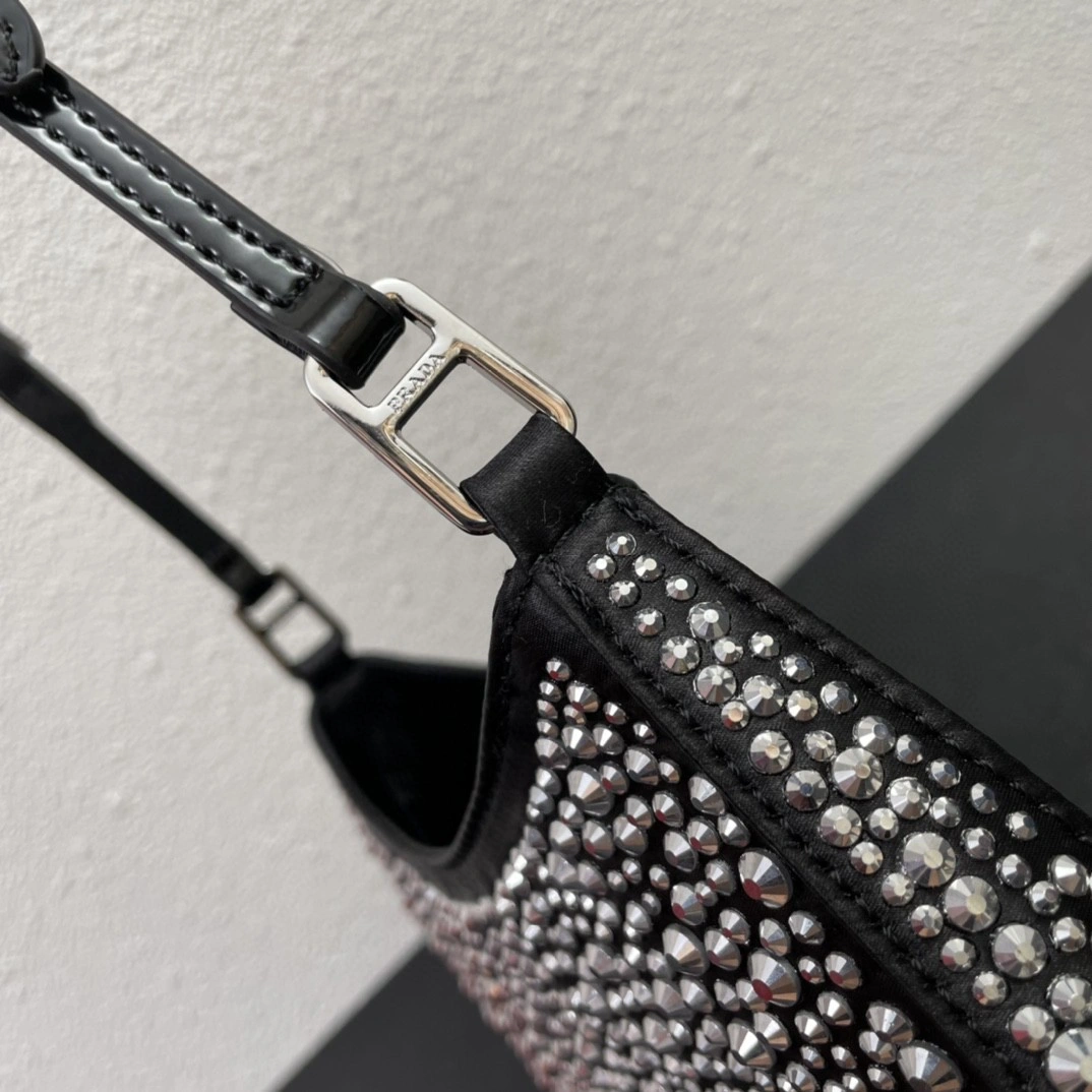 & 1BC169 Prad Cleo item : BT-B225C1840