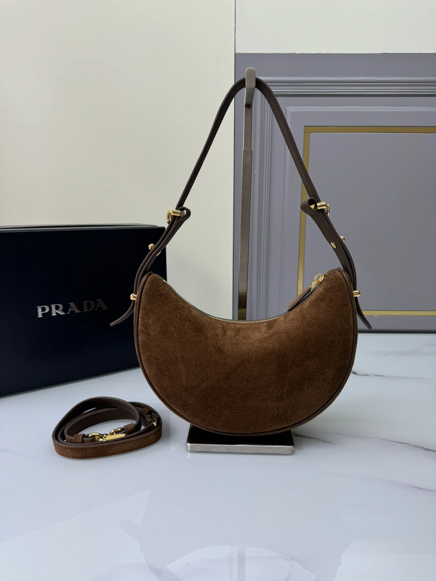 MOMO-- Pr141 1BC194_2C4S_F0324_V_OOO high quality version Calfskin sheepskin item:D-B000K1909