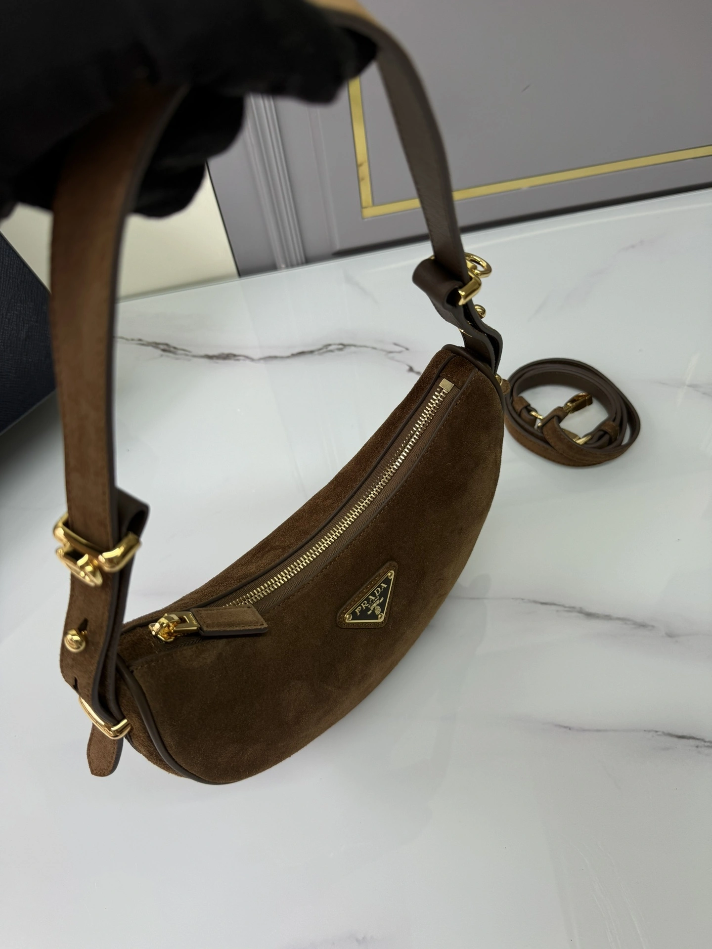 MOMO-- Pr141 1BC194_2C4S_F0324_V_OOO high quality version Calfskin sheepskin item:D-B000K1909