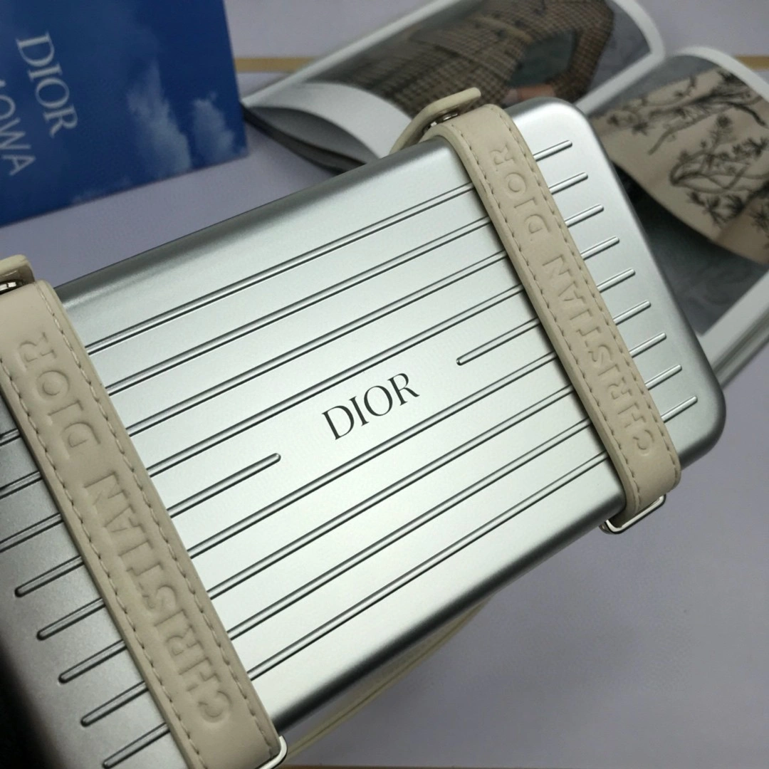 & 2DRCA2 RIMOWA item : BT-B225C1808