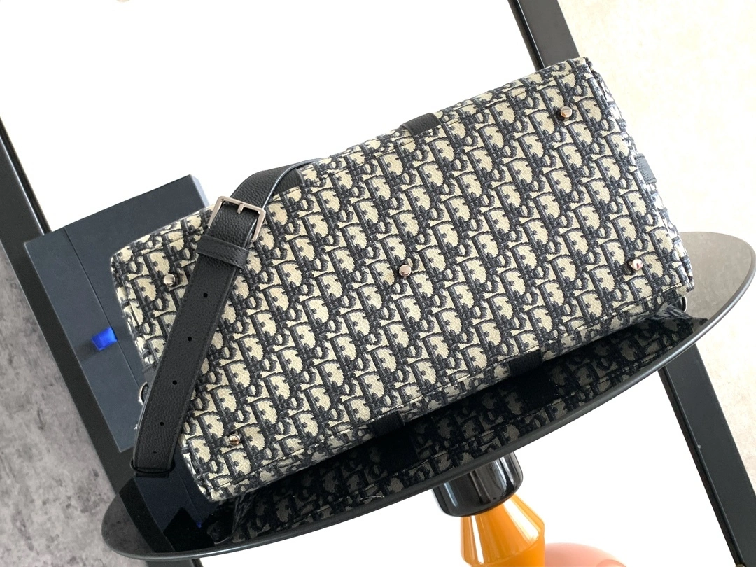 MOMO-- 4ior 1ESDU134YKY_H27E high quality version cowhide Weekender 40 item:E-B813A1285