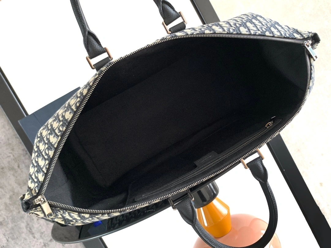 MOMO-- 4ior 1ESDU134YKY_H27E high quality version cowhide Weekender 40 item:E-B813A1285
