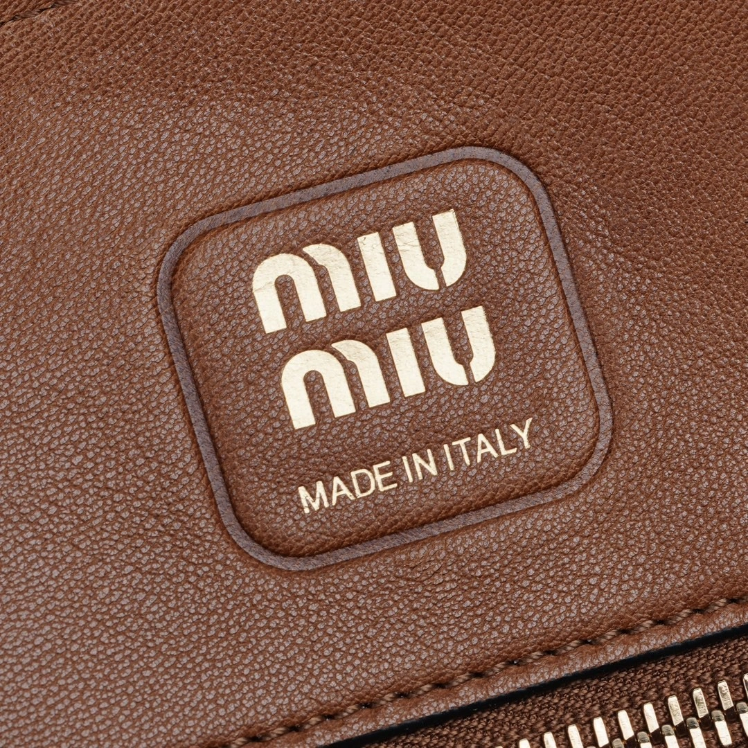 MOMO-- 7iu7iu 5BB169_2BBL_F0316_V_OOO high quality version Aventure sheepskin item:E-B461A1252