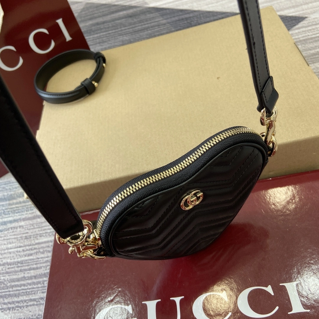 MOMO--6u33i 837753-AAET8-1000 high quality version GG Marmont cowhide item:E-B815K1904