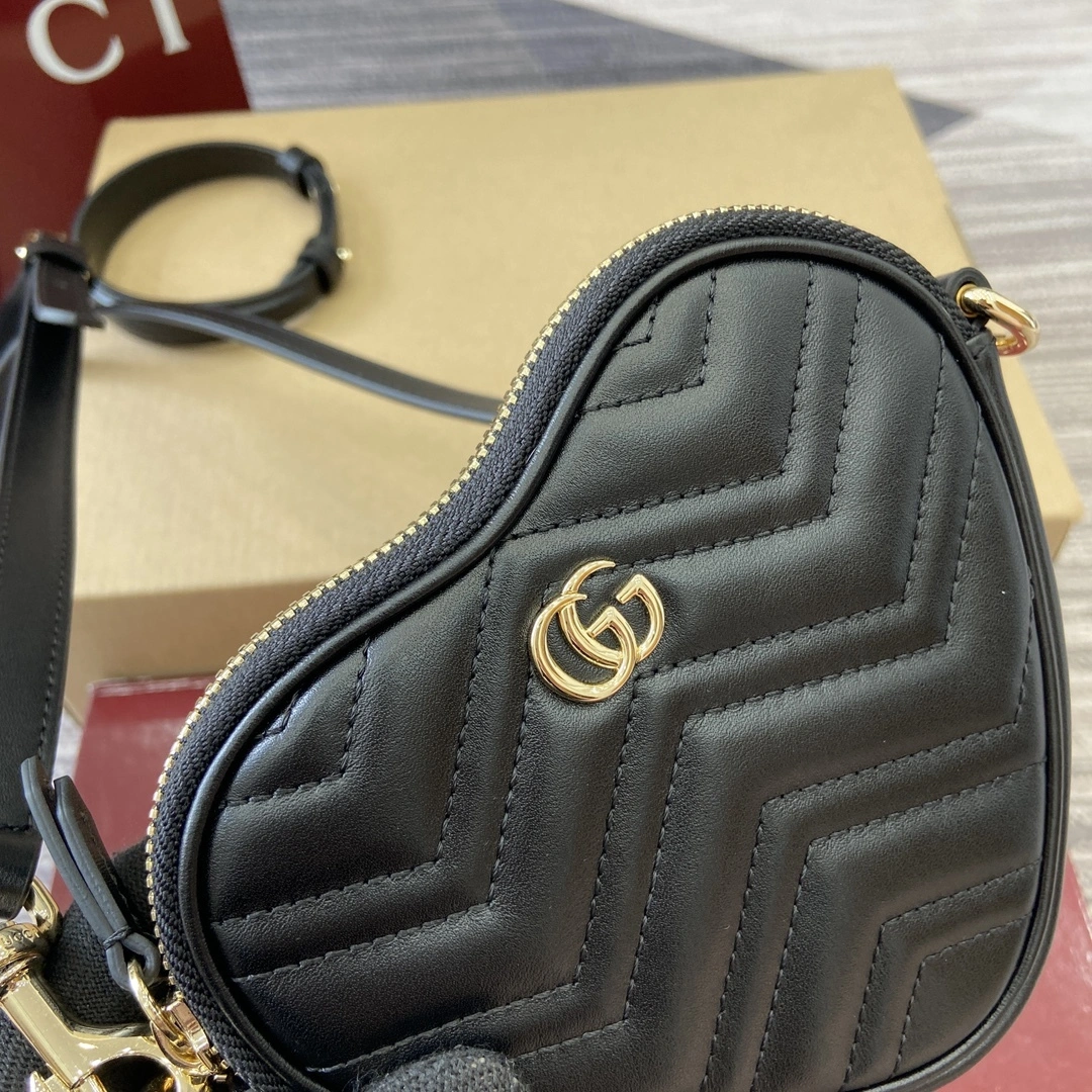 MOMO--6u33i 837753-AAET8-1000 high quality version GG Marmont cowhide item:E-B815K1904