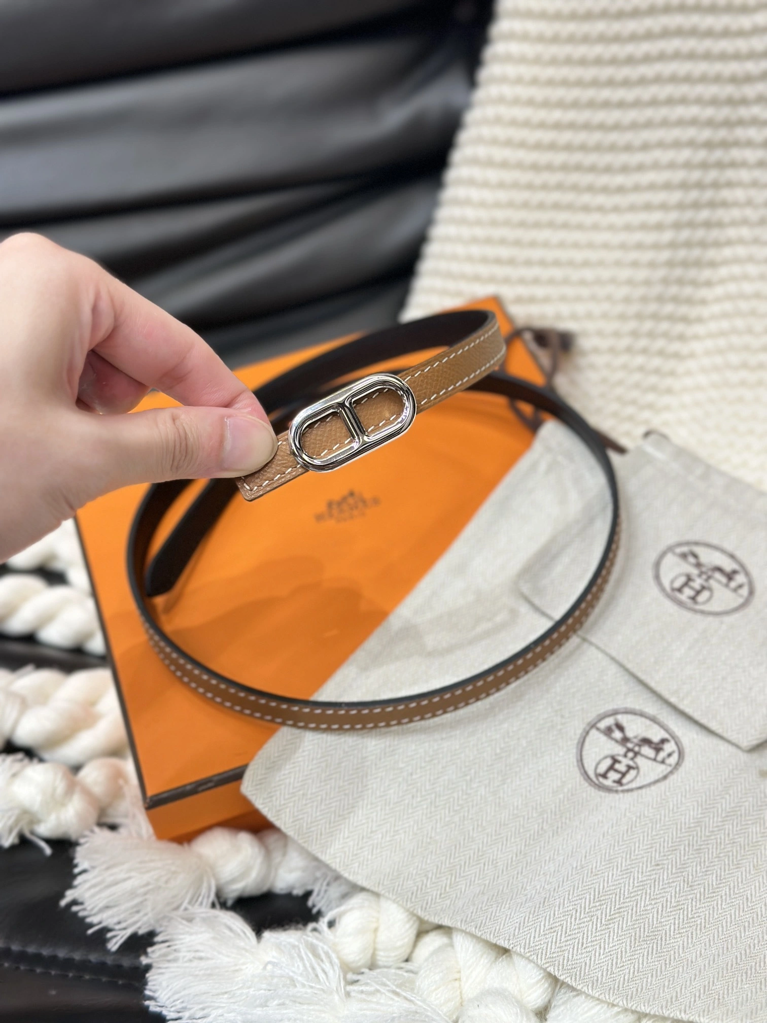 & Barbara-- H5r75s MAILLON H BUCKLE & REVERSIBLE LEATHER STRAP item:D-S333H3073