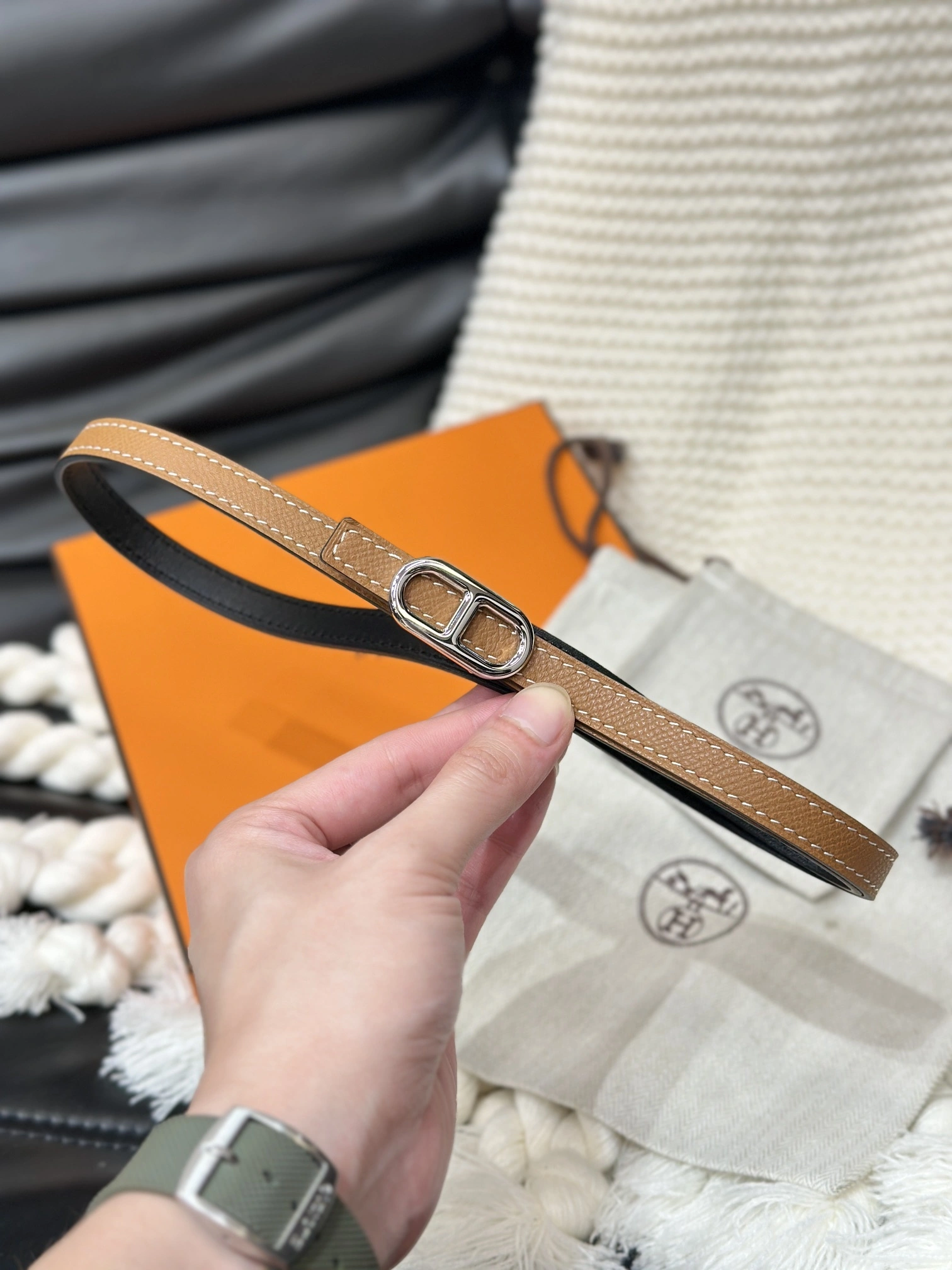 & Barbara-- H5r75s MAILLON H BUCKLE & REVERSIBLE LEATHER STRAP item:D-S333H3073