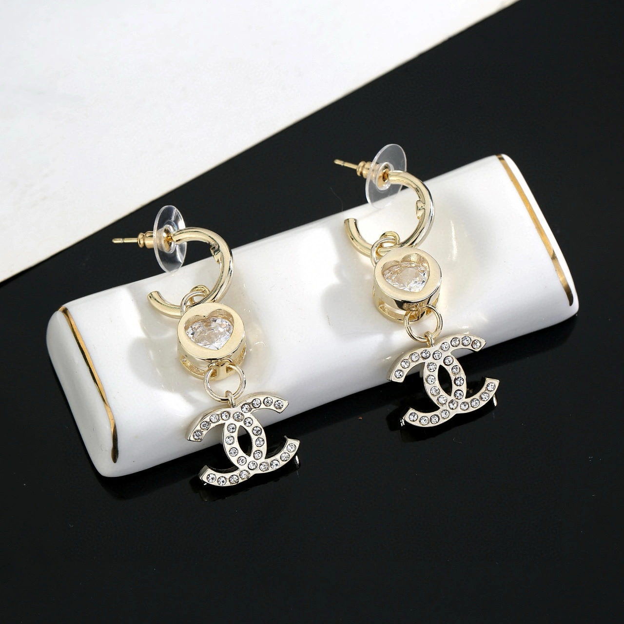 & Barbara--3h1958 earrings item:E-S092I2510H