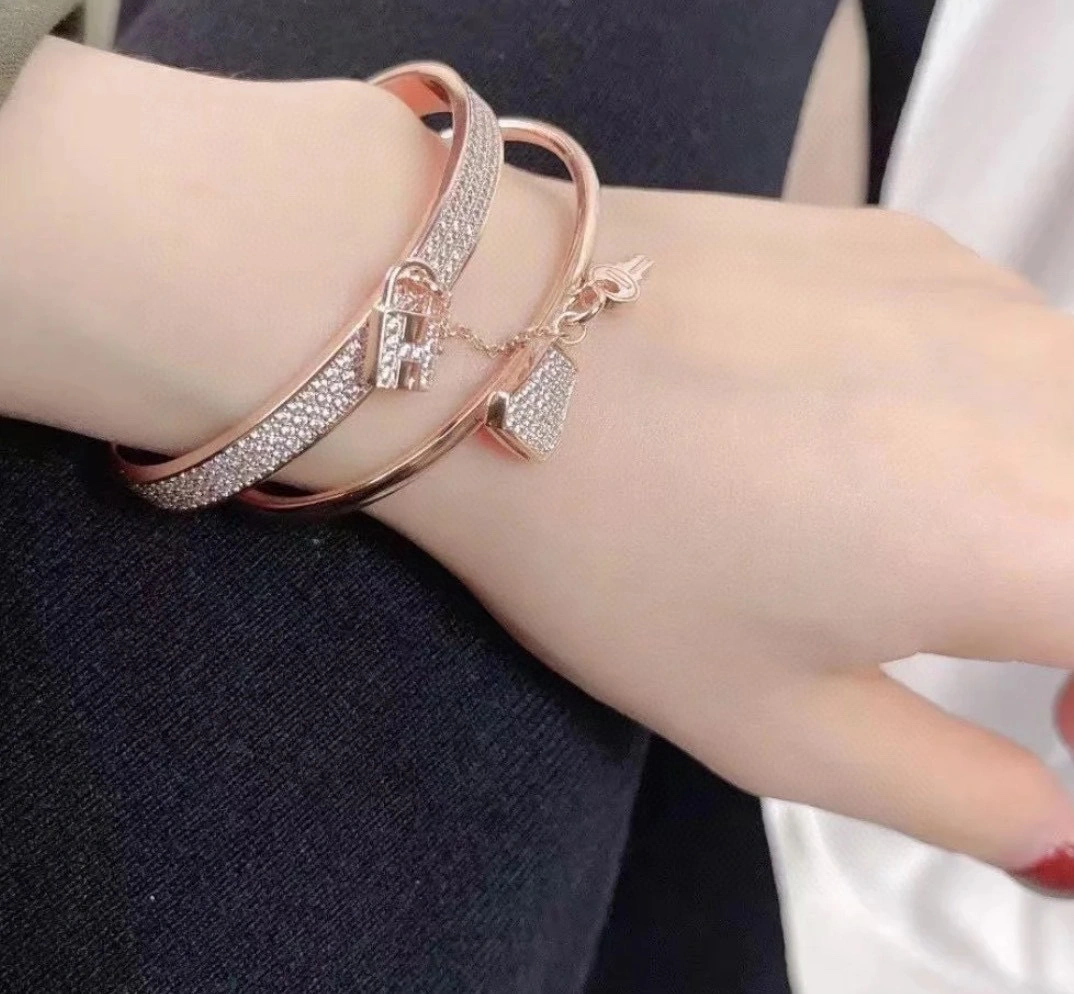 & Barbara- item:C-S092A0810