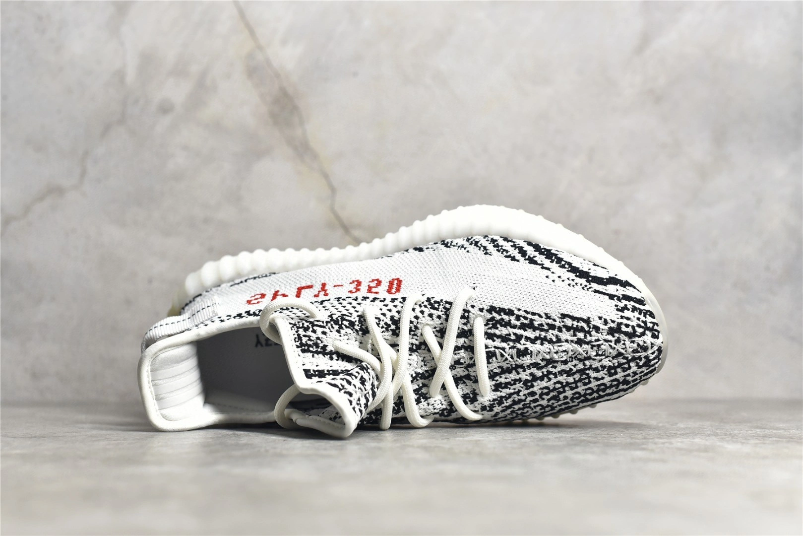 & Boost 350v2 CP9654-2016 L-X022I2131O