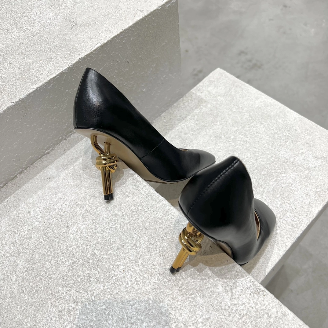& COCO-- 775474VBSF01000 Heel height：9CM Calfskin item:D-X062M2832