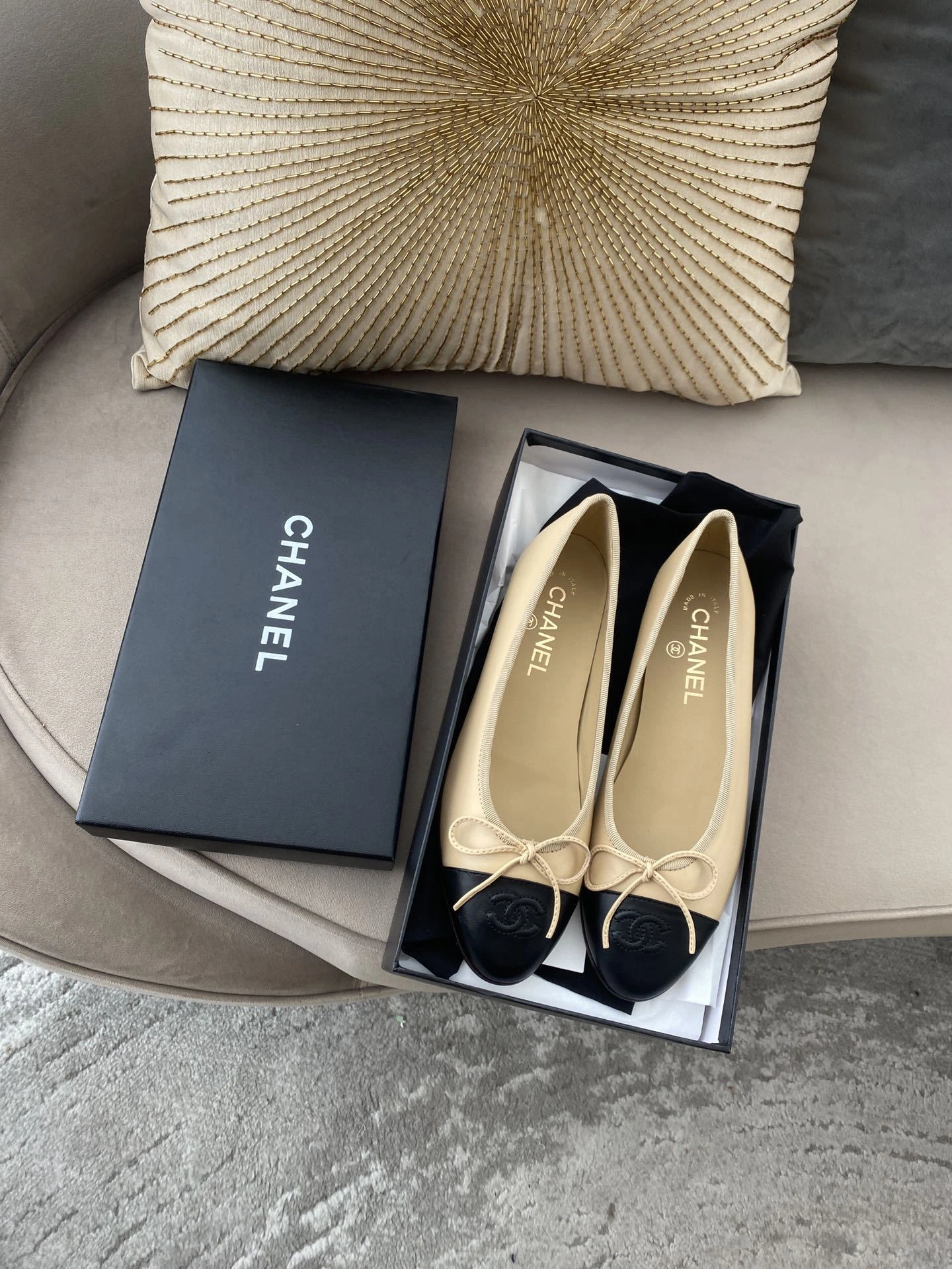 & COCO — G02819 X01000 C0204 item:C-X158C0650