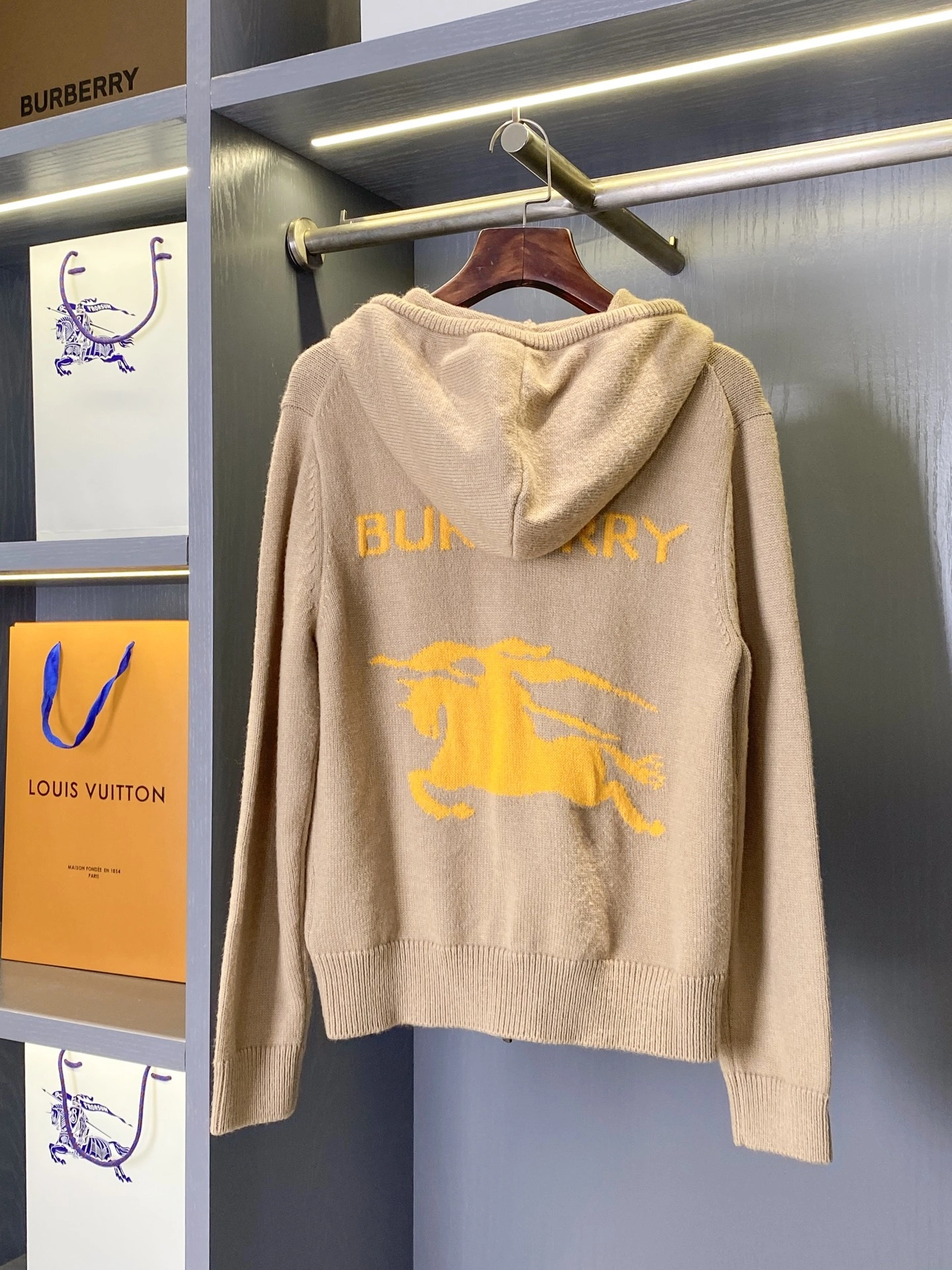Bald Eagle-- 2ur25rry high quality version cashmere wool 2colour item: E-F020J0566-2H