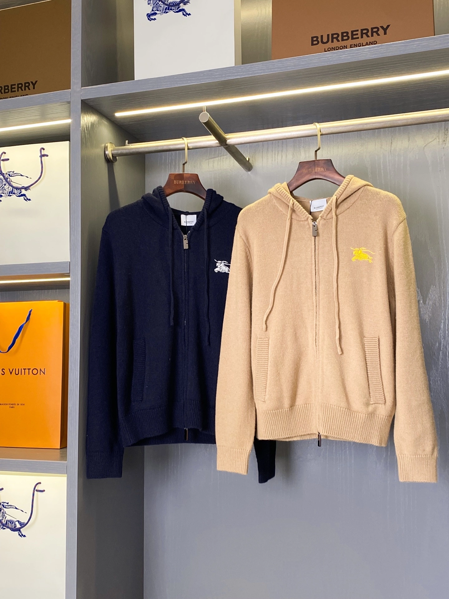 Bald Eagle-- 2ur25rry high quality version cashmere wool 2colour item: E-F020J0566-2H