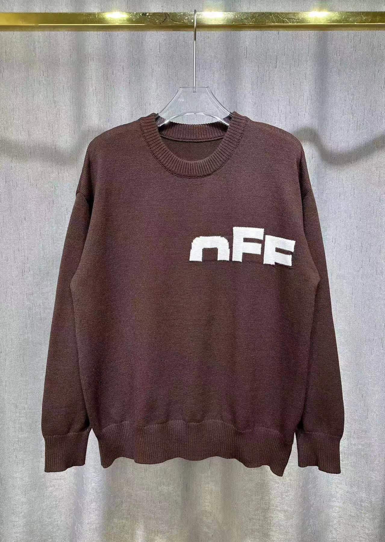 & Gemini-- Off Whit5 logo 2colour item:E-F199G0803-2