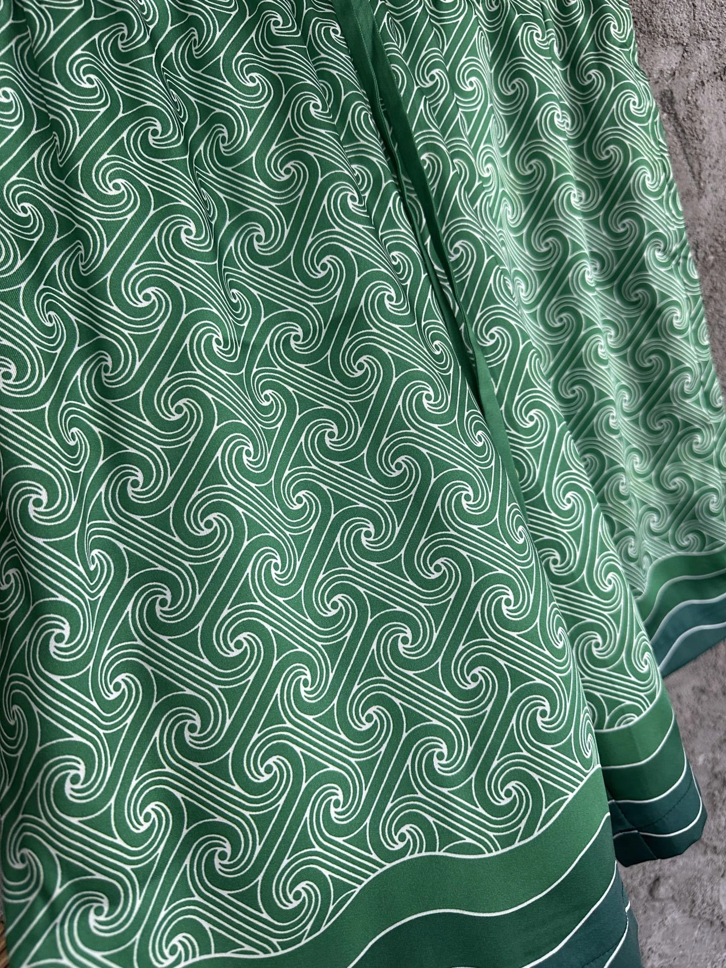 & Gemini- 31s1281931 real silk item:E-F409A0417