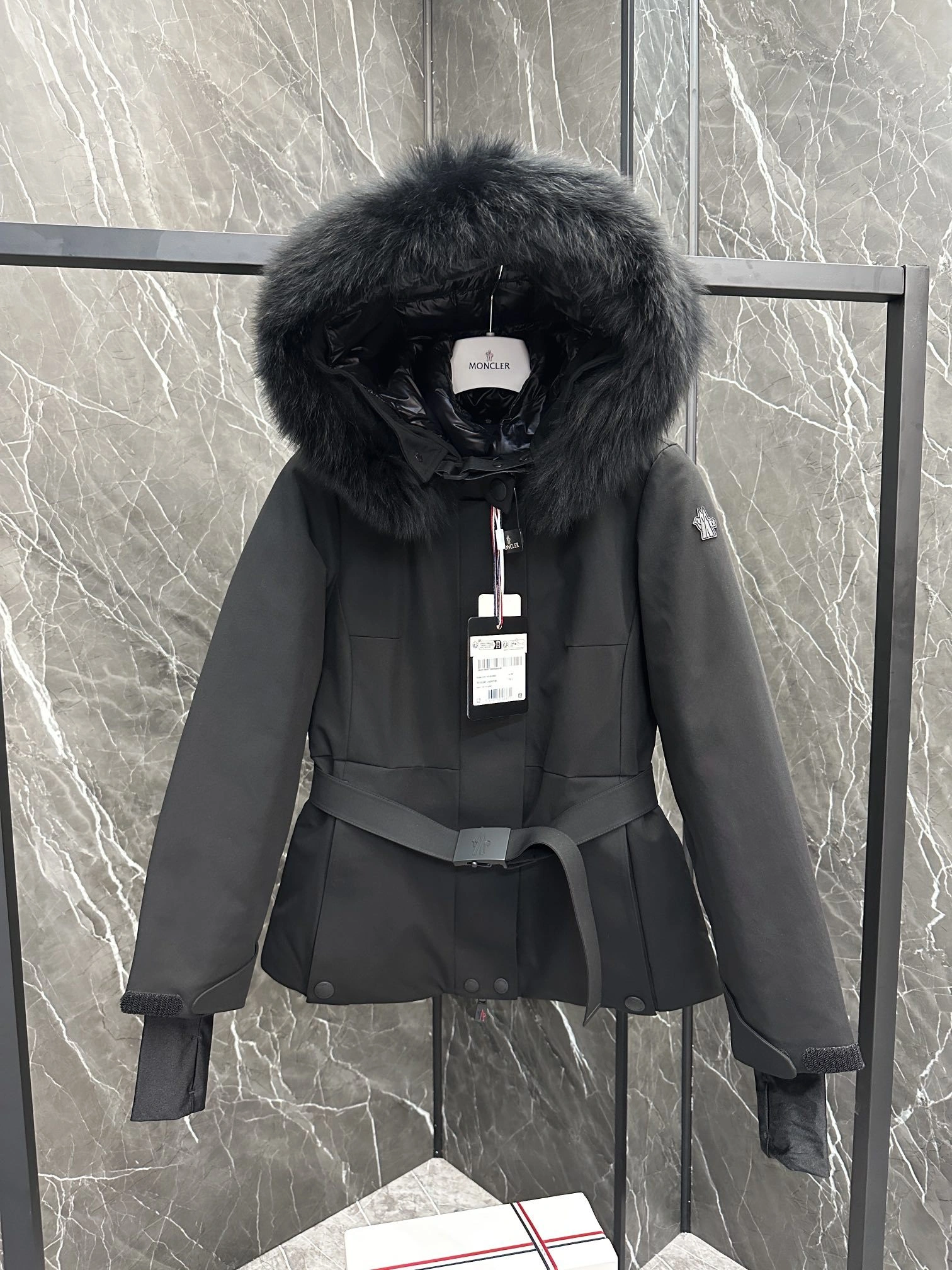 Victoria-- 7o9385r Grenble Laplance Down jacket 90% white duck down 90 fox hair item:D-F365I090209-4