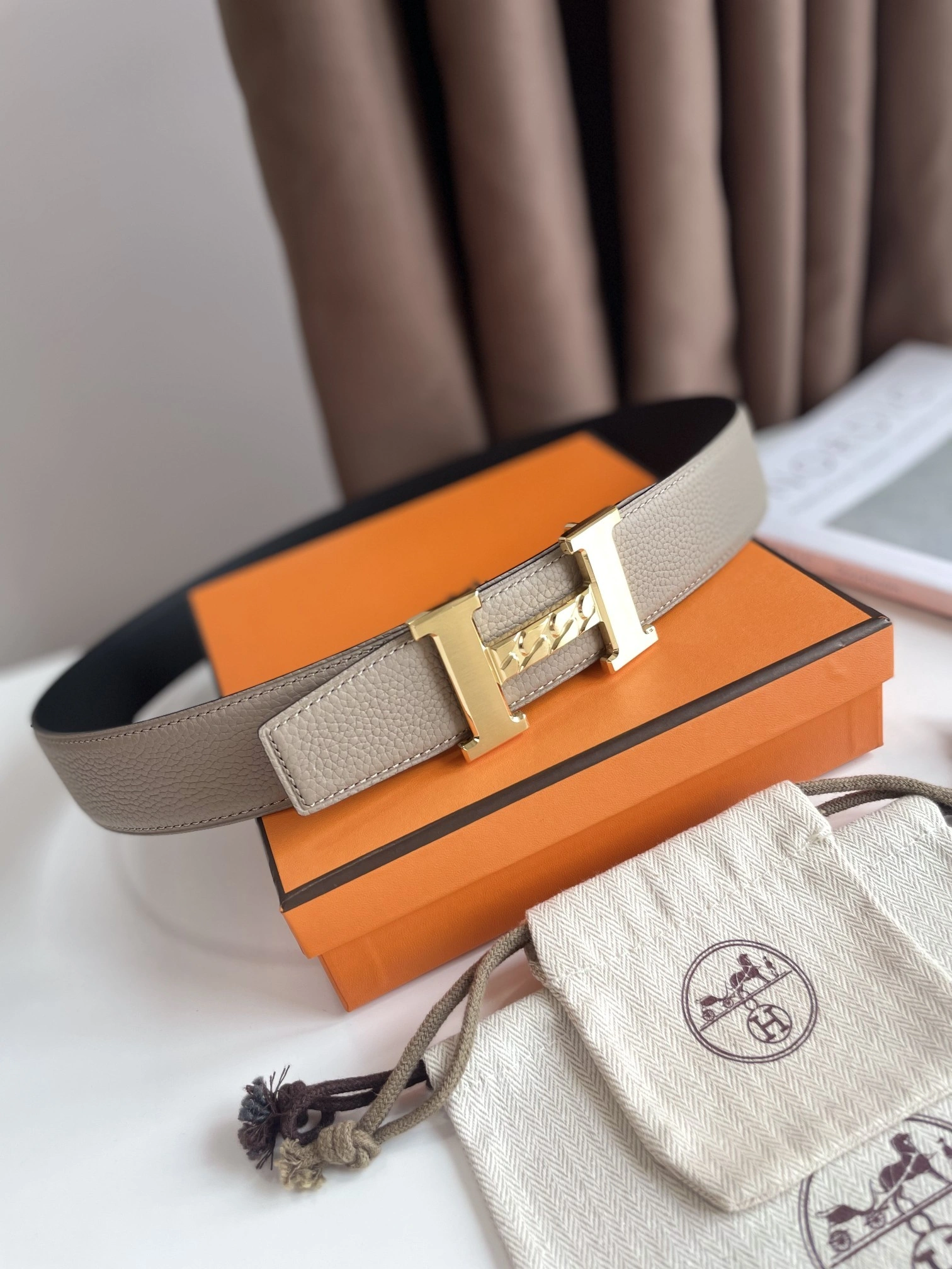Barbara-H5r75s cowhide H010441CB86-H073967CAAC080 H010441CUZ3-H073967CAAC105 2Colour item:E-S332C0328-2