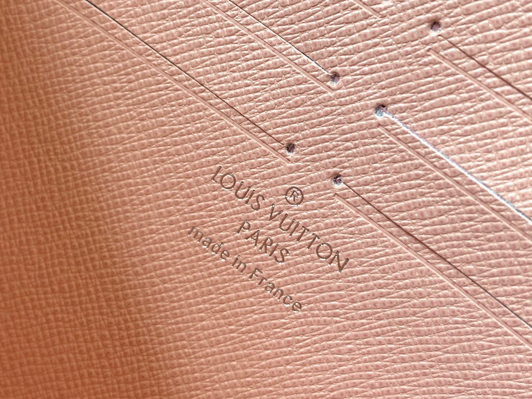 * M68559 item : 046Y040B0680G0832