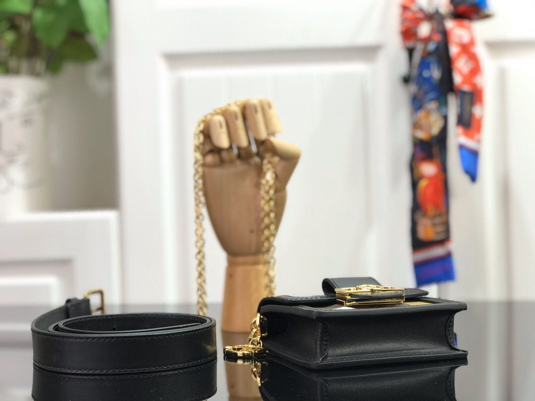 * M69086 item : 046Y063B0490G0816