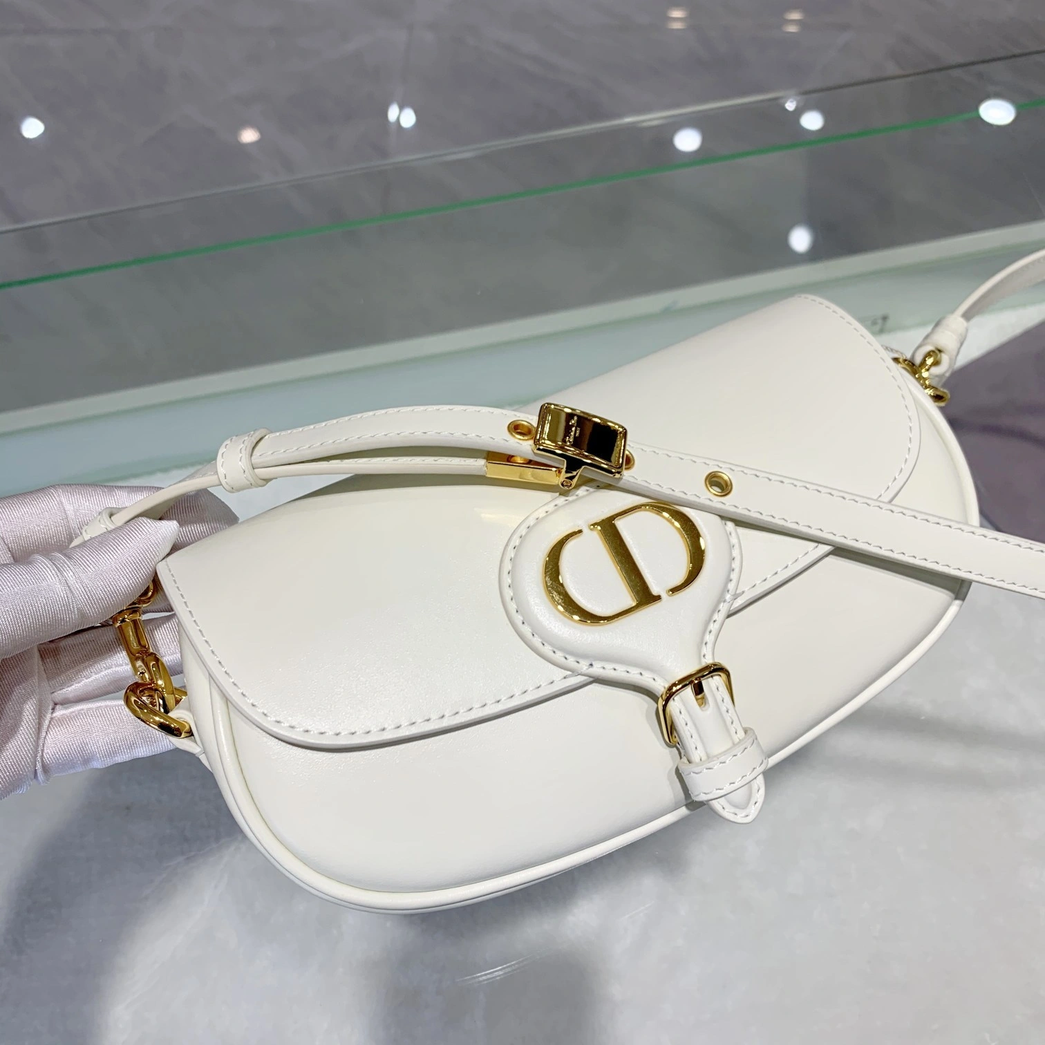 Custombag--M9327UMOL_M030 M9327UMOL-M030 Bobby high quality version Crescent alar package item：C-B803D0762
