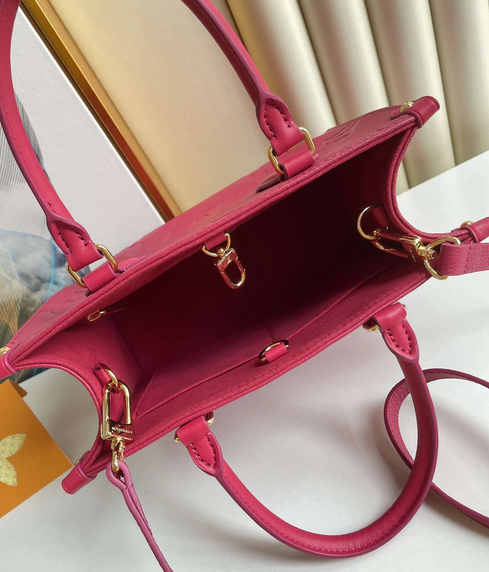* MOMO--- cowhide M45660 item : A-B00G3012