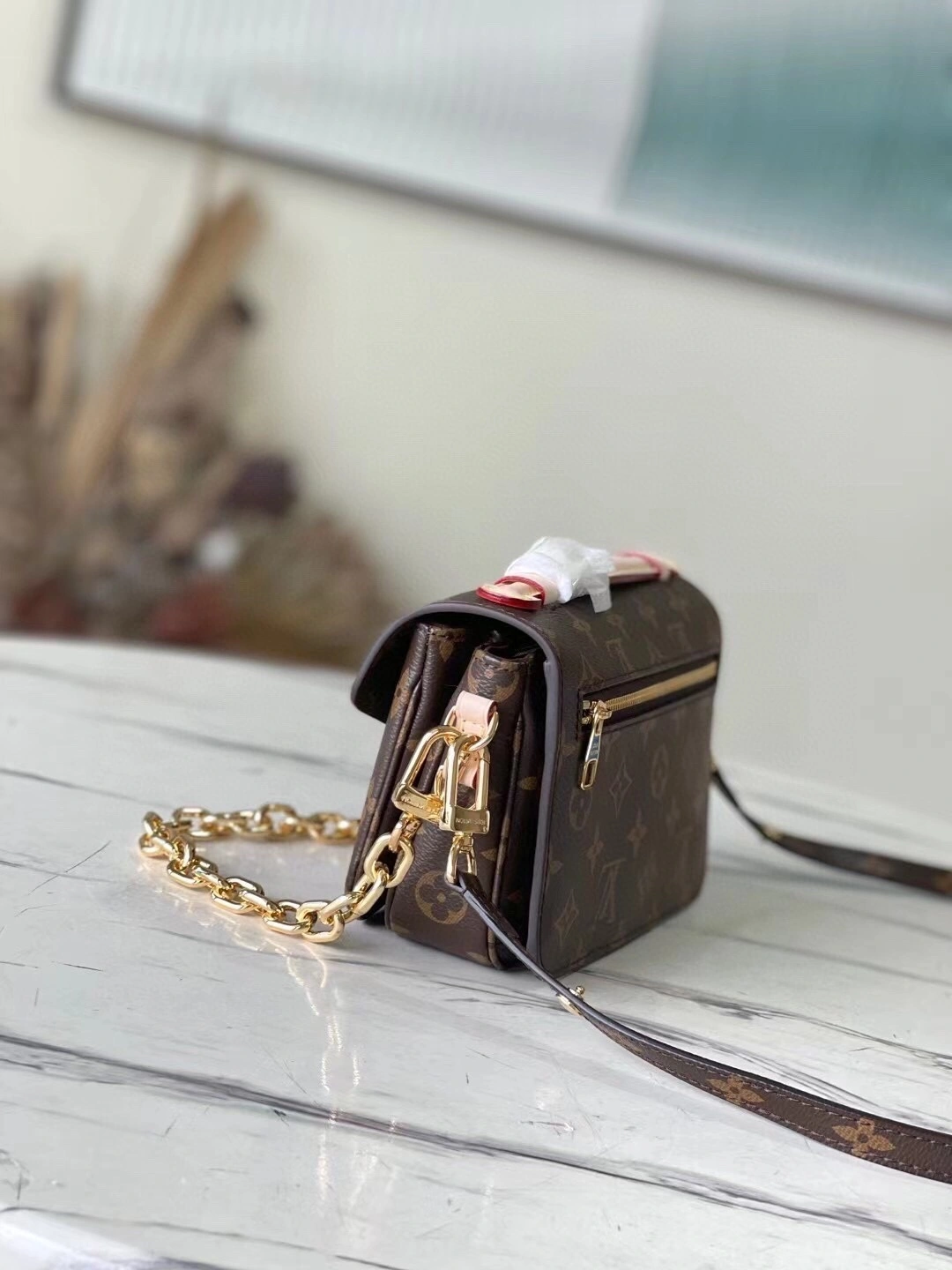 & &MOMO-- M46279 item：C-B116F0269R