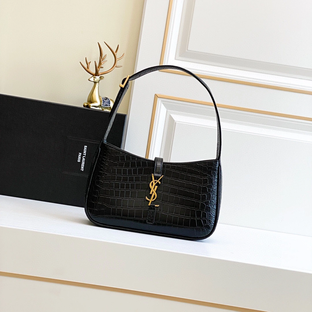 & &MOMO- 657228-DZESW-1062 2021 Le5A7 Bag 657228DZESW1062 item：B-B597F0511C