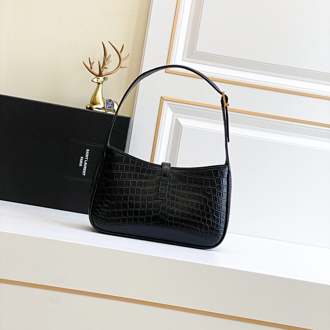 & &MOMO- 657228-DZESW-1062 2021 Le5A7 Bag 657228DZESW1062 item：B-B597F0511C