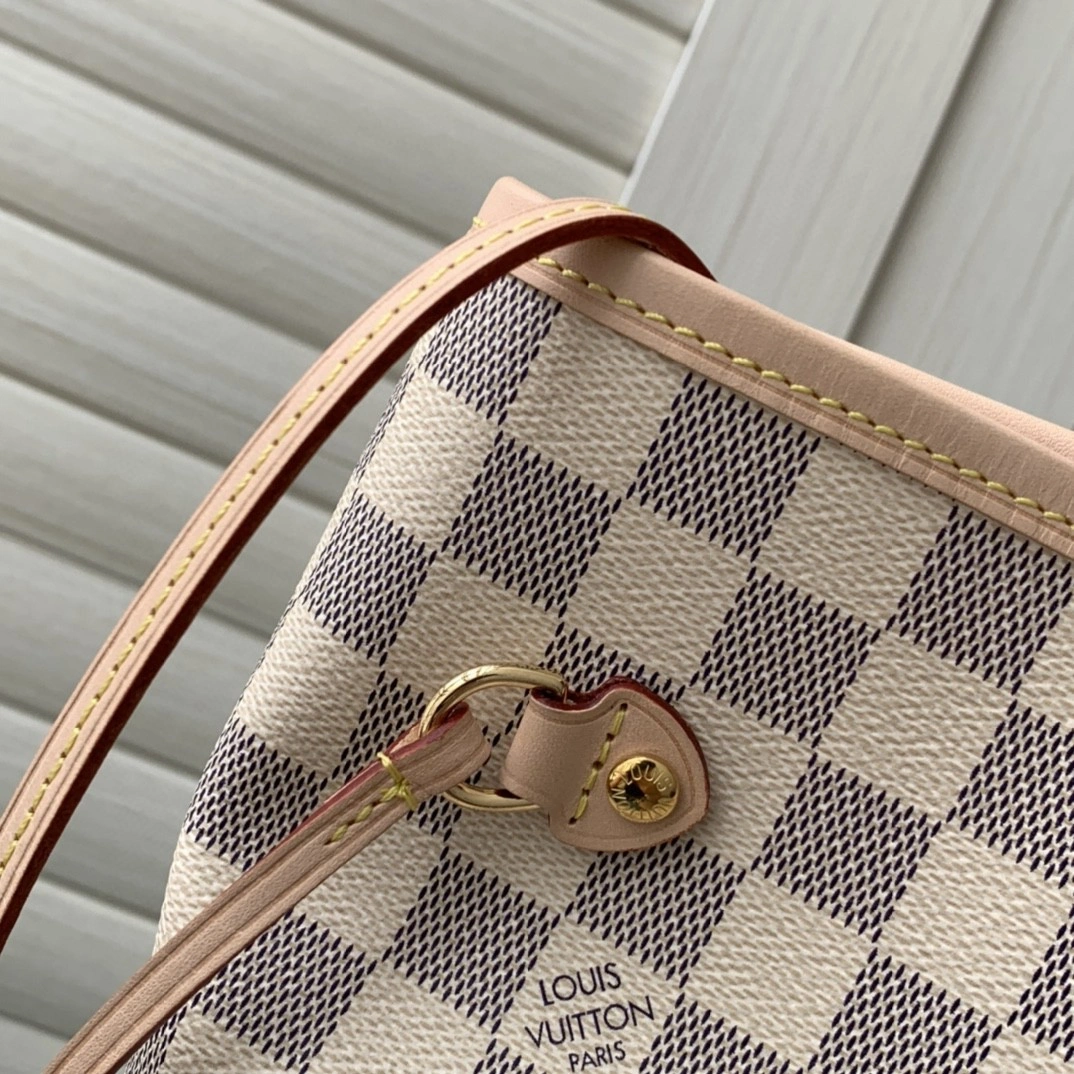 && N41605 Neverfull item : AT-B225K3039L