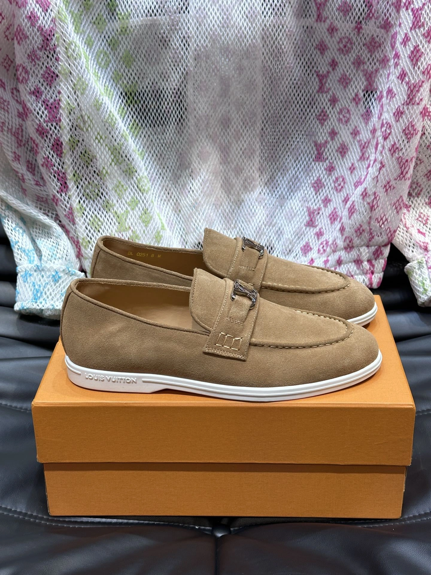 & OOBB-- 8V 1ACQW2 Estate cowhide item:D-X032H0139